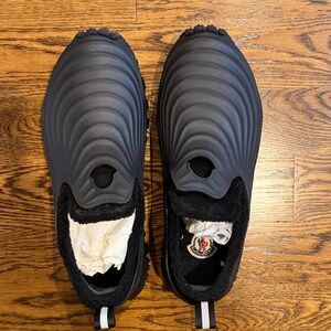 Black Quilted Slip-On Acqua boots